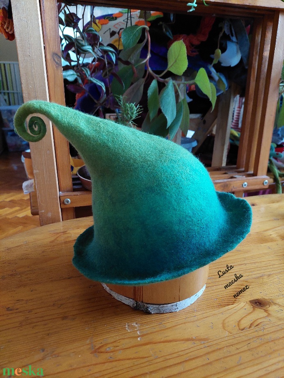 Nemez manó sapka kék virág - ruha & divat - sál, sapka, kendő - kalap - Meska.hu