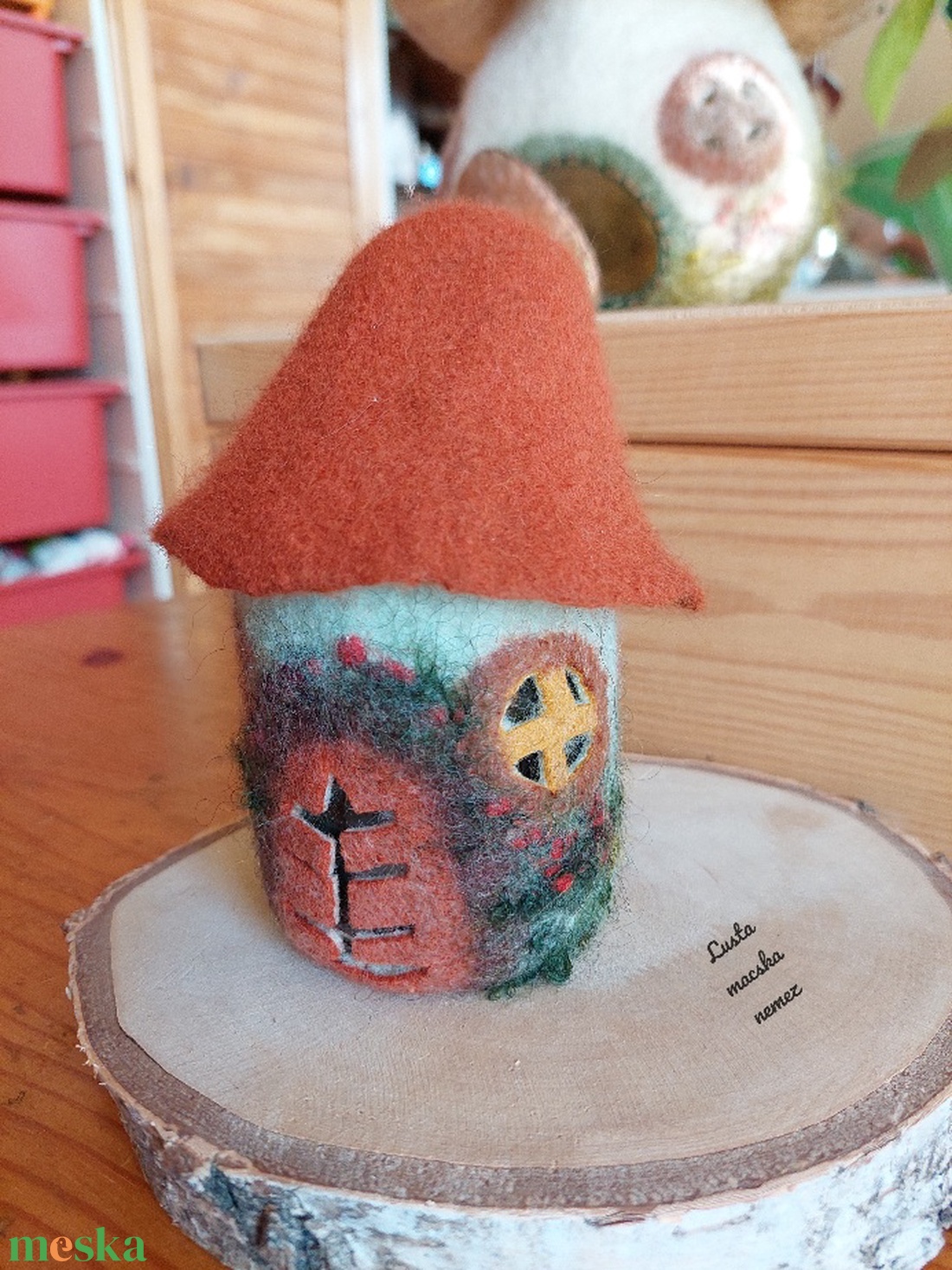 Zöld nemezházikó - otthon & életmód - dekoráció - dísztárgy - Meska.hu