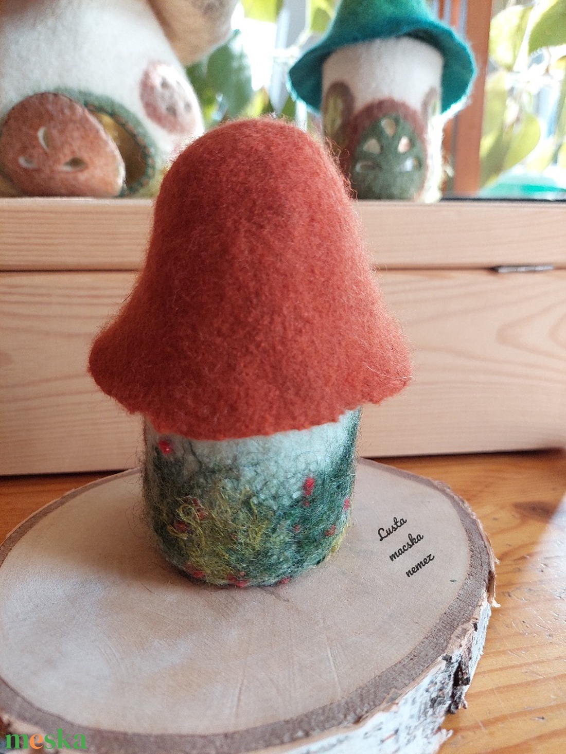 Zöld nemezházikó - otthon & életmód - dekoráció - dísztárgy - Meska.hu