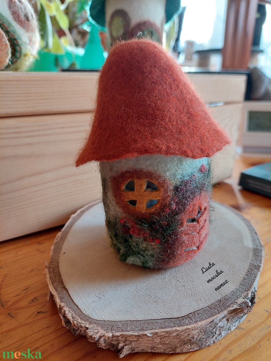 Zöld nemezházikó - otthon & életmód - dekoráció - dísztárgy - Meska.hu