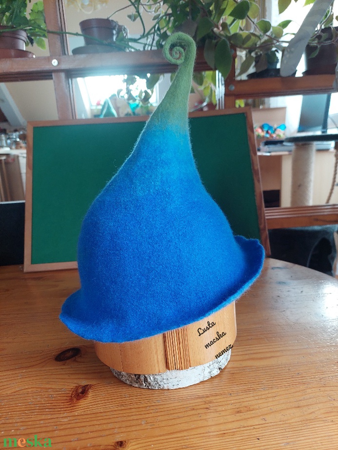 Nemez manó sapka kék virág - ruha & divat - sál, sapka, kendő - kalap - Meska.hu