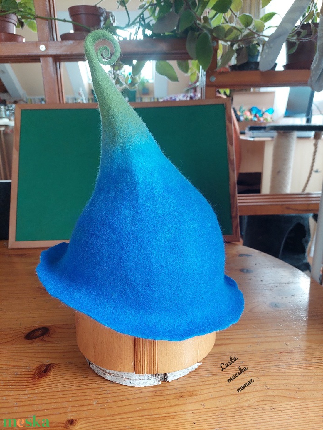 Nemez manó sapka kék virág - ruha & divat - sál, sapka, kendő - kalap - Meska.hu