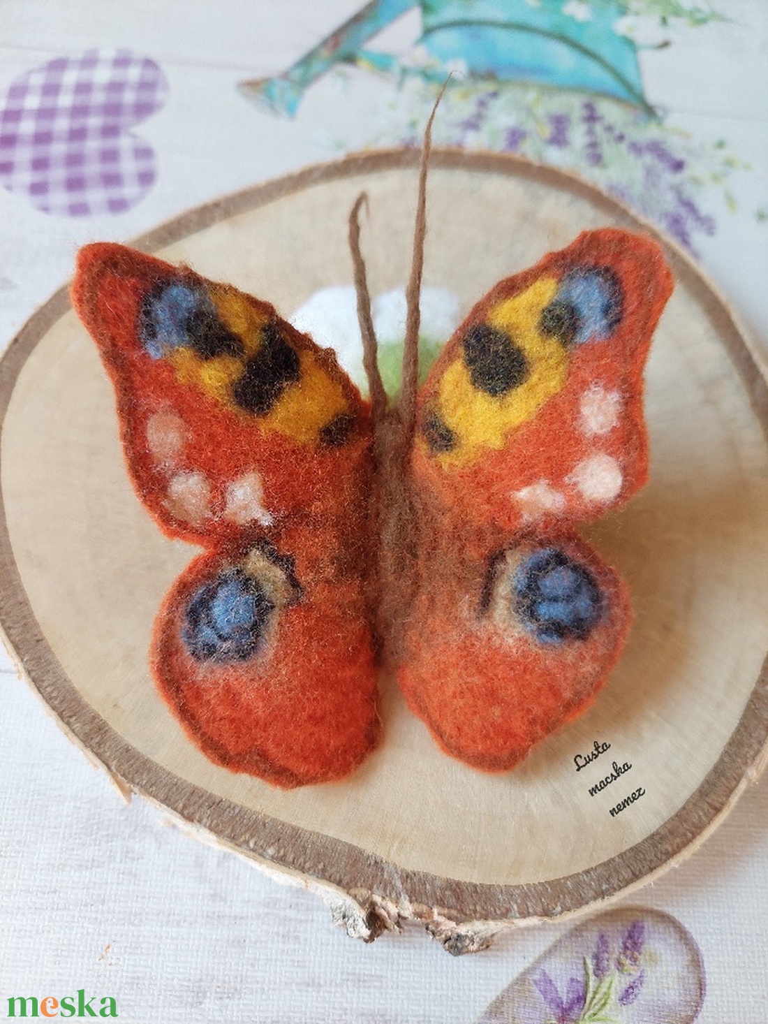 Nappali pávaszem nemez lepke - otthon & életmód - dekoráció - ajtó- és ablak dekoráció - ablakdísz - Meska.hu