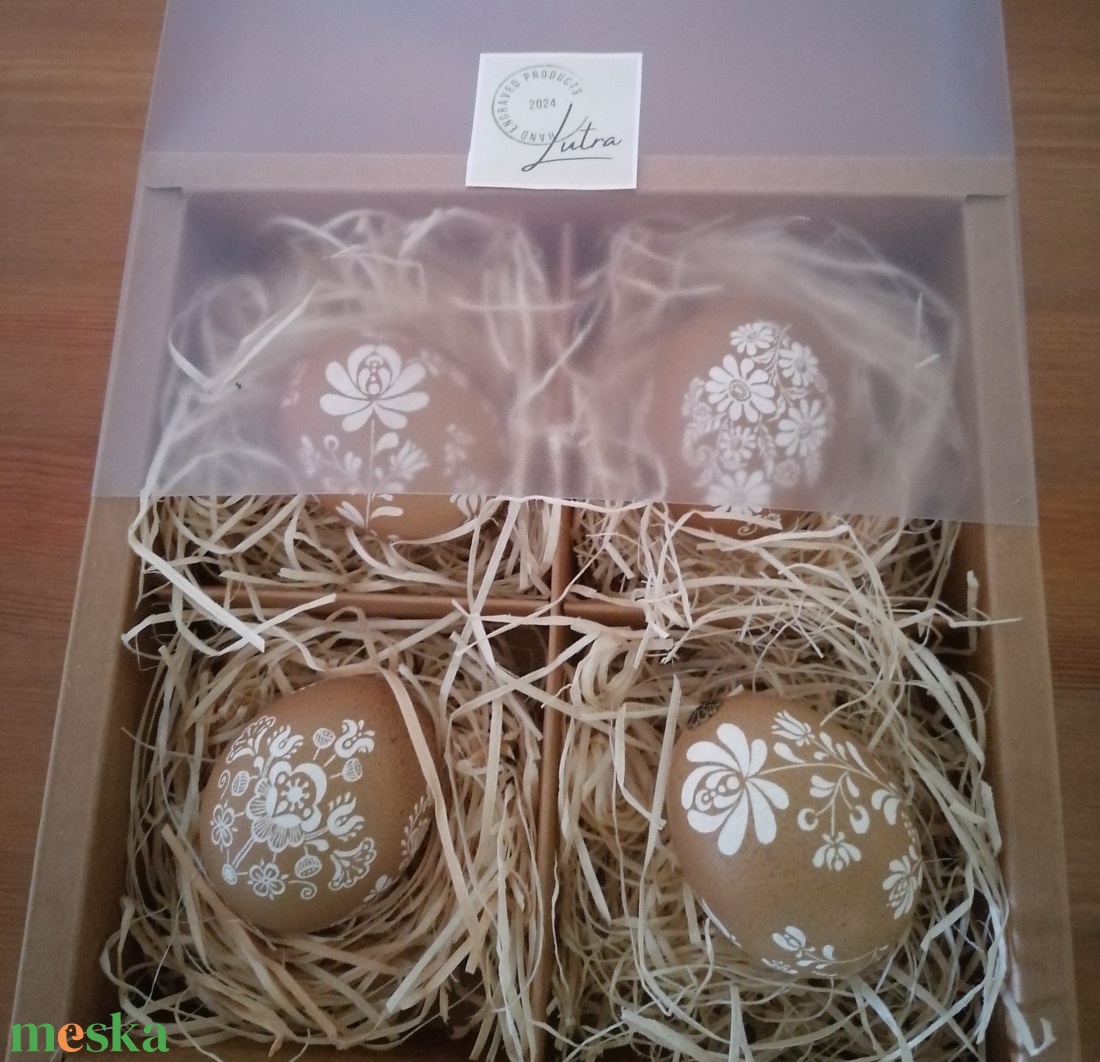 Húsvéti tojás - 'hímzés', dísztárgy - otthon & életmód - dekoráció - dísztárgy - Meska.hu