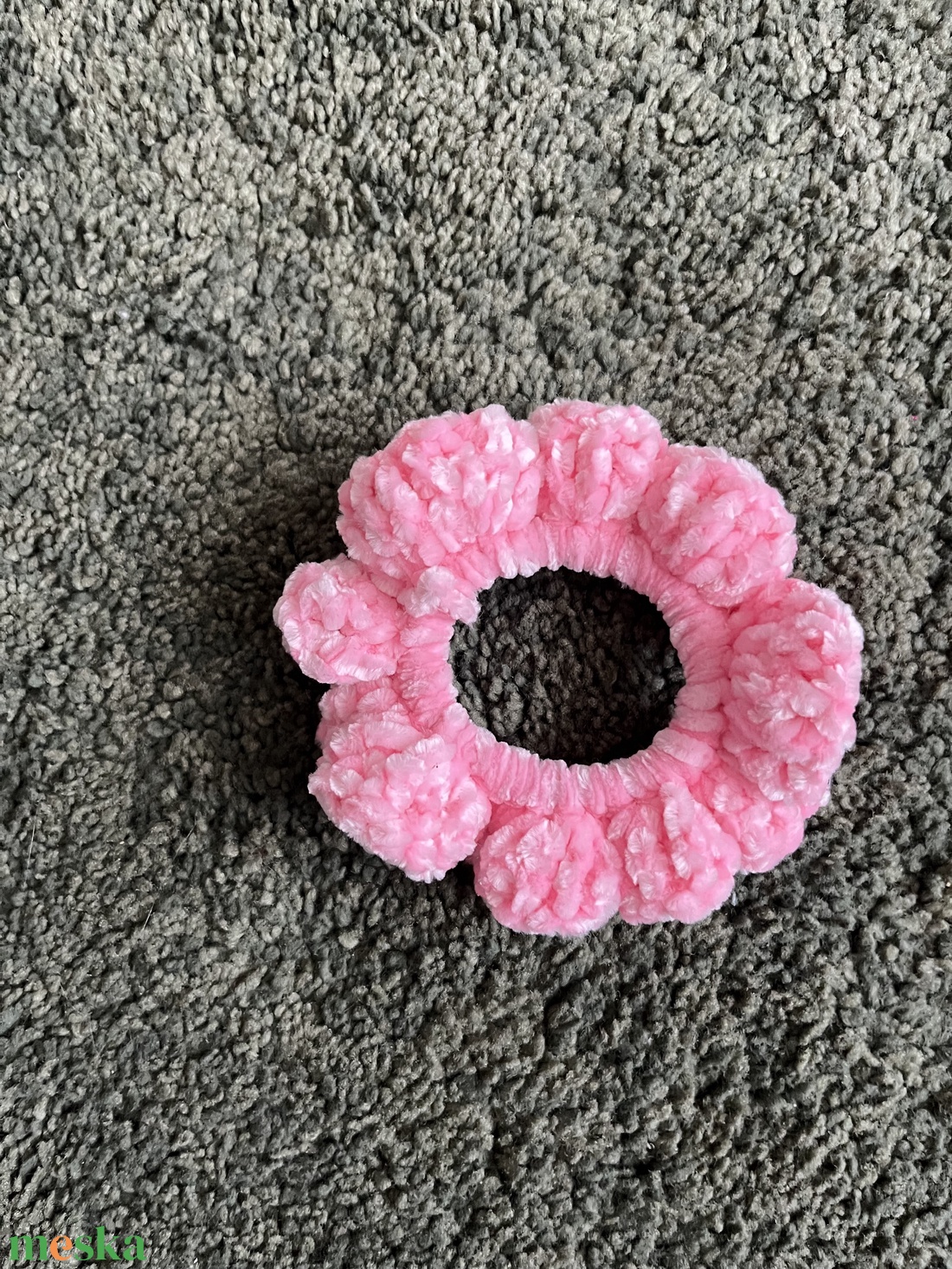 Horgolt hajgumi, Scrunchie - ruha & divat - hajdísz & hajcsat - hajgumi - Meska.hu