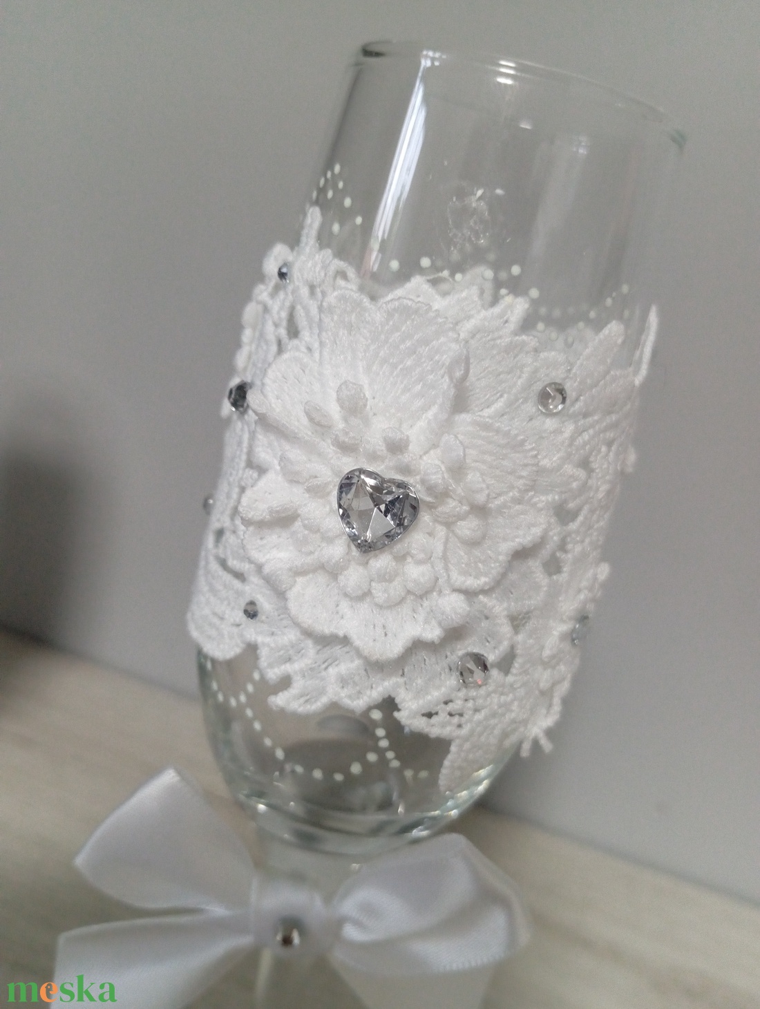 Handmade esküvői pezsgős poharak - otthon & életmód - dekoráció - asztal és polc dekoráció - asztaldísz - Meska.hu Handmade esküvői pezsgős poharak - otthon & életmód - dekoráció - asztal és polc dekoráció - asztaldísz - Meska.hu