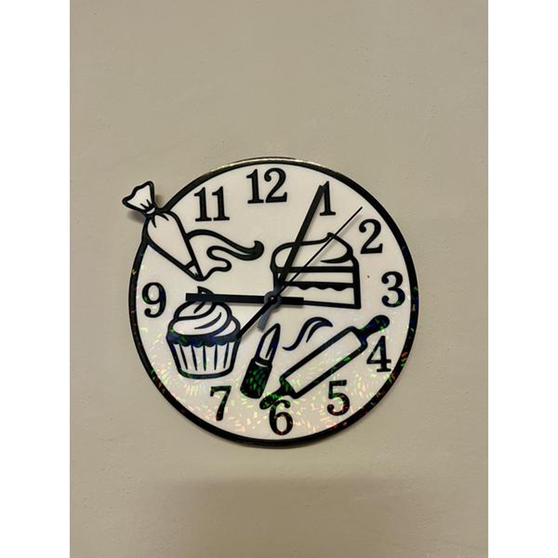 3D Nyomtatott Cukrász Fali Óra  -  - Meska.hu