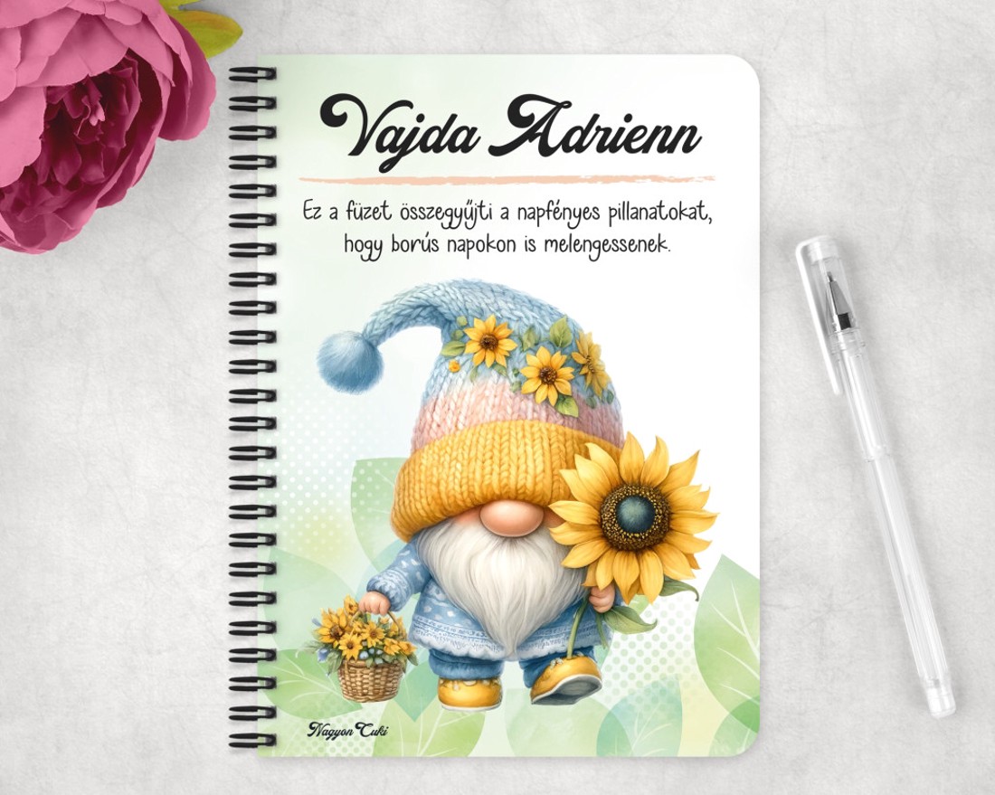 Személyre szabható - Cuki napraforgós manó kosárral mintás A6-os füzet - otthon & életmód - papír, írószer - jegyzetfüzet & napló - Meska.hu