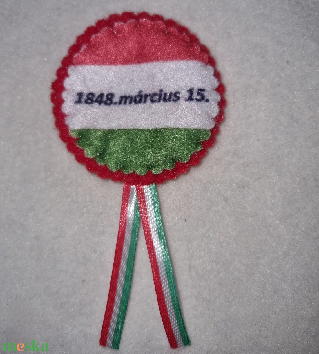 Kokárda 1848. március 15. dátummal - kellékek & szerszámok - ékszerkellék - kitűző alap - Meska.hu