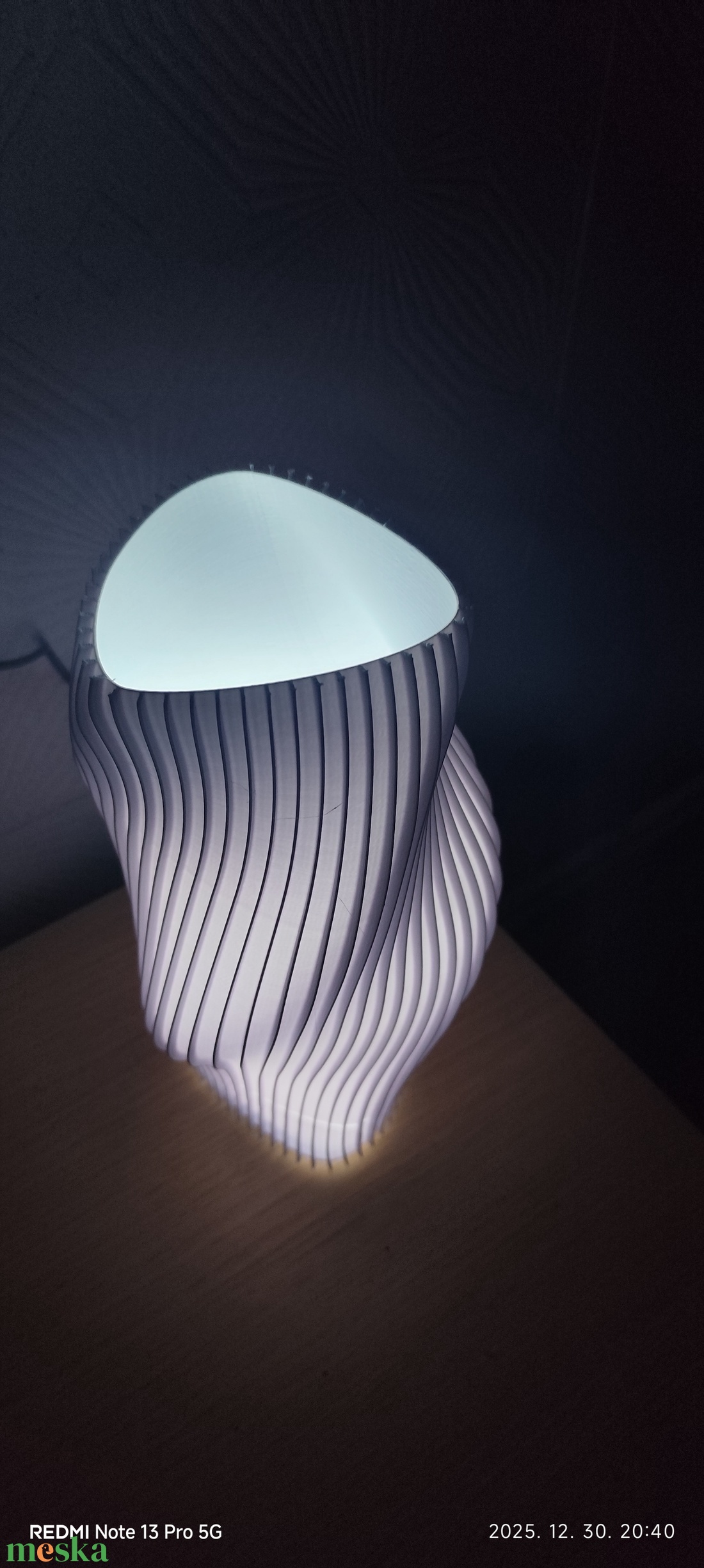 Modern 3D Nyomtatott Design Lámpa � Minimalista Elegancia - otthon & életmód - lámpa - asztali lámpa - Meska.hu