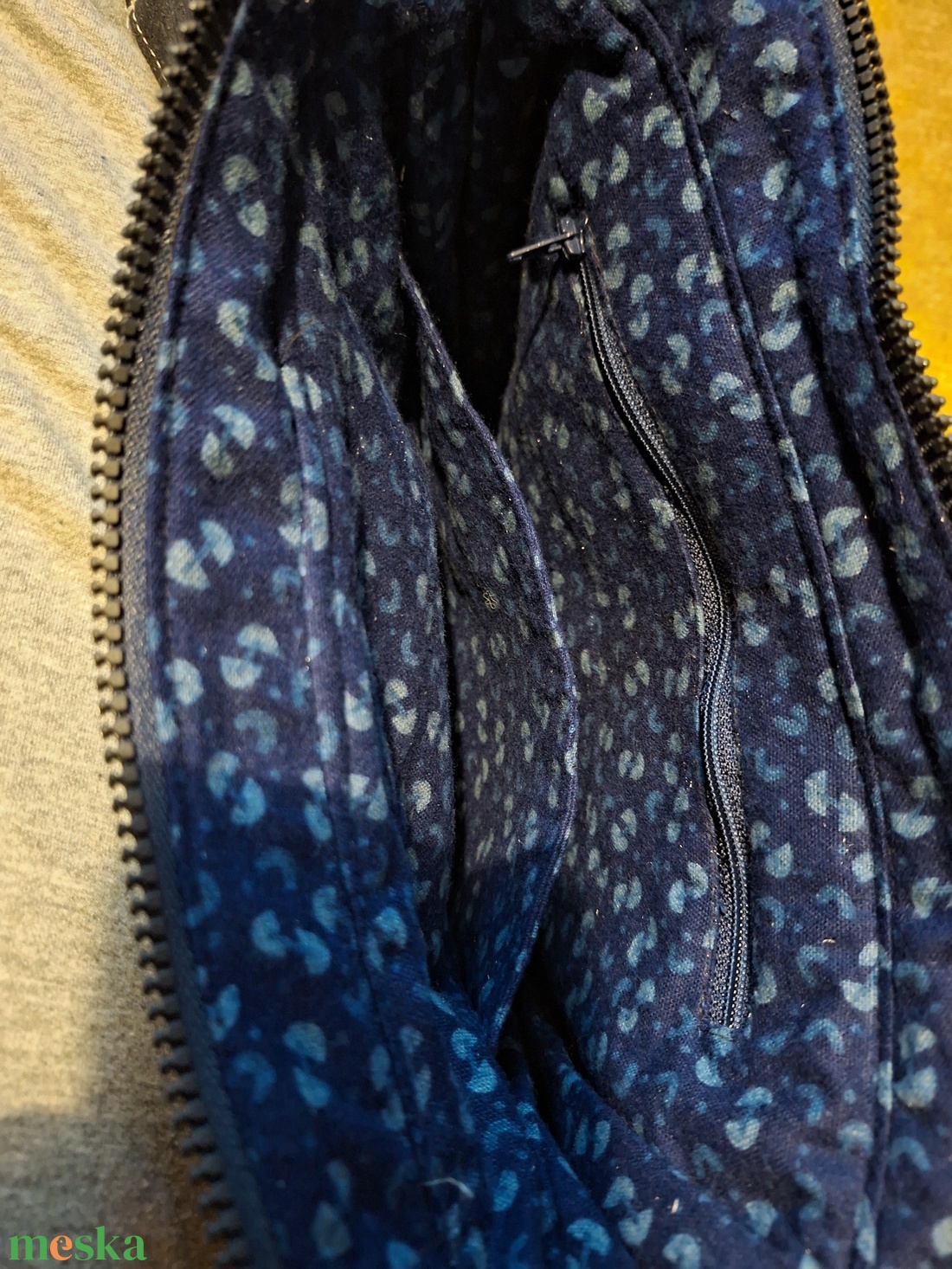 Oldaltáska csipkediszítéssel - táska & tok - bevásárlás & shopper táska - kenyeres zsák - Meska.hu