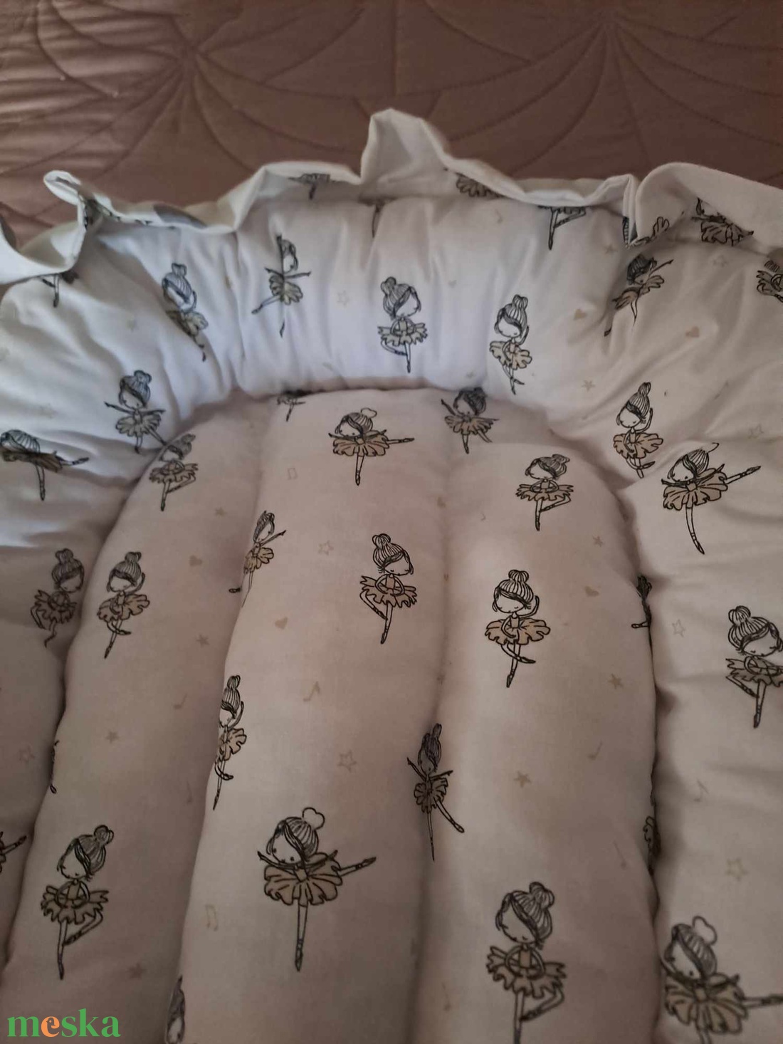 babafekhely, babafészek - otthon & életmód - babaszoba, gyerekszoba - babafészek - Meska.hu