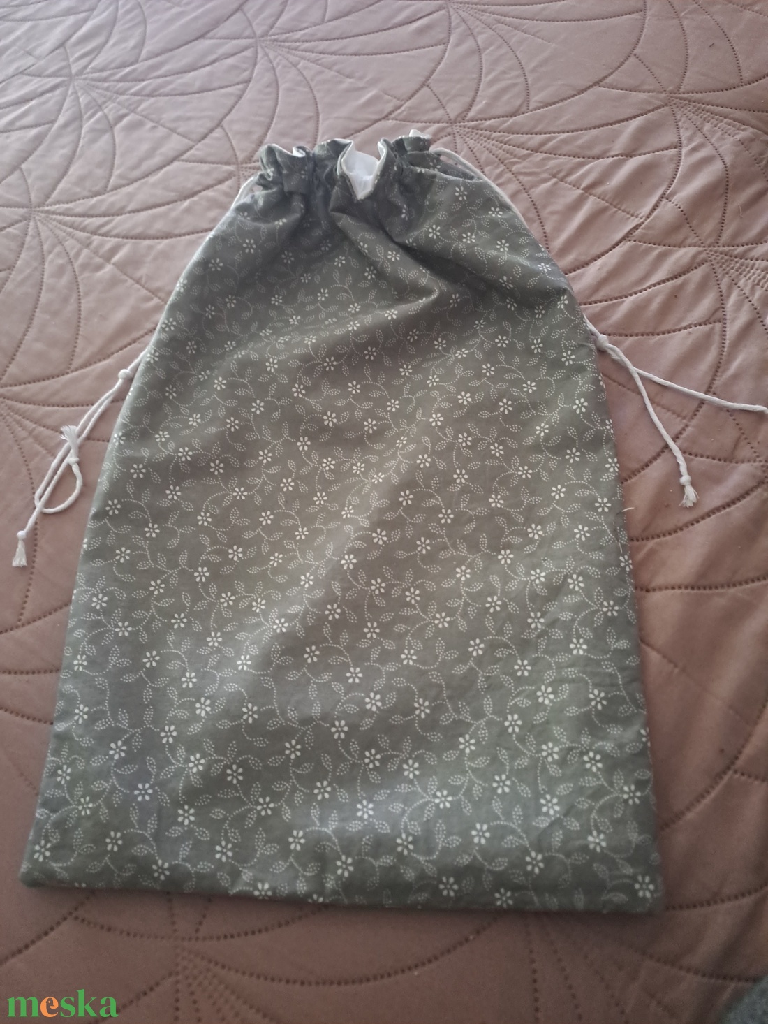 Nagyméretű kenyeres zsák virág mintás - táska & tok - bevásárlás & shopper táska - kenyeres zsák - Meska.hu Nagyméretű kenyeres zsák virág mintás - táska & tok - bevásárlás & shopper táska - kenyeres zsák - Meska.hu