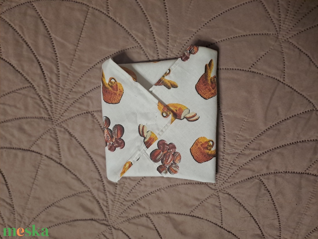 Újraszalvéta - otthon & életmód - konyhafelszerelés, tálalás - konyhai textil - szalvéta - Meska.hu Újraszalvéta - otthon & életmód - konyhafelszerelés, tálalás - konyhai textil - szalvéta - Meska.hu