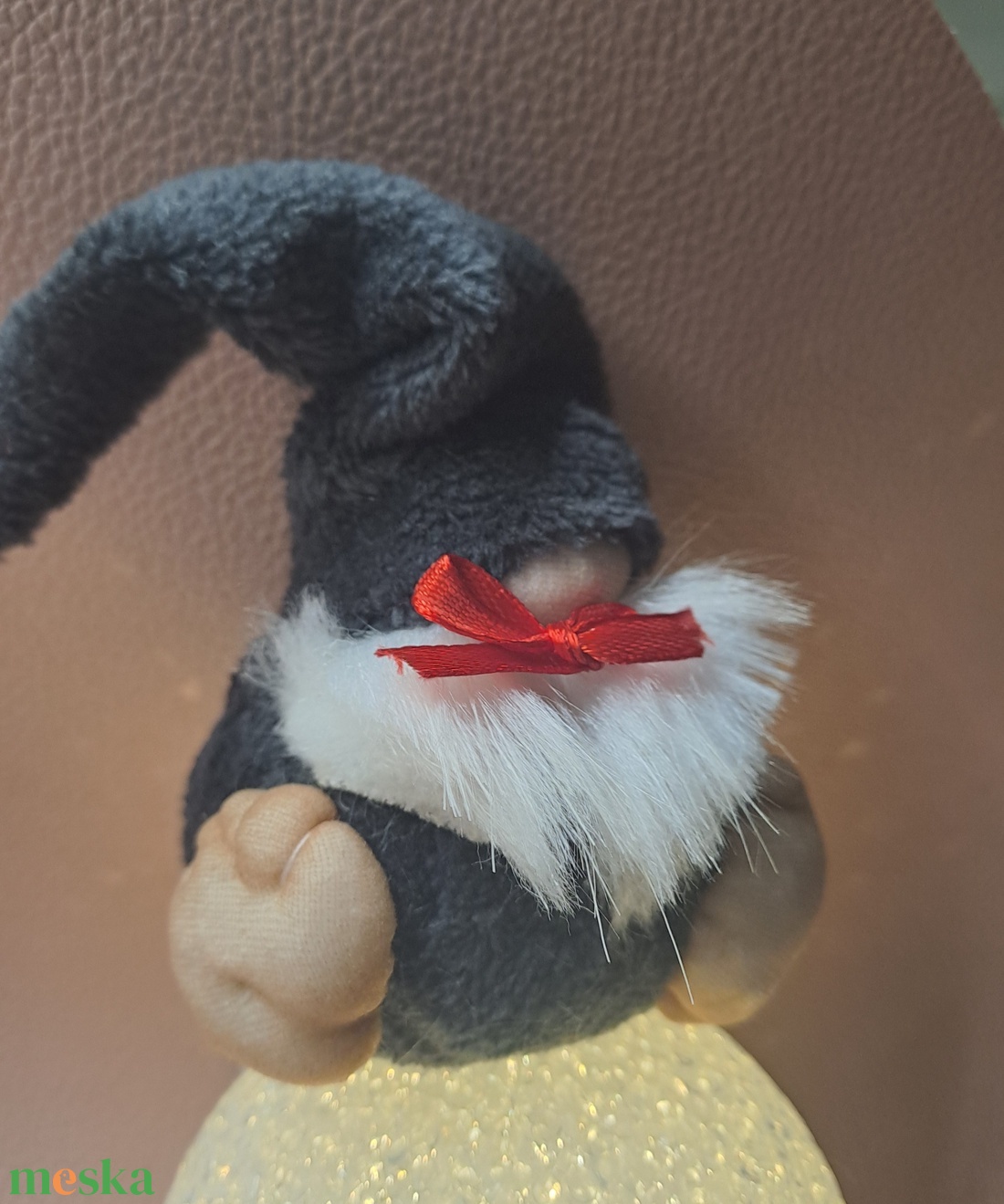 Apró manó tappancsokkal - játék & sport - plüssállat & játékfigura - manó - Meska.hu