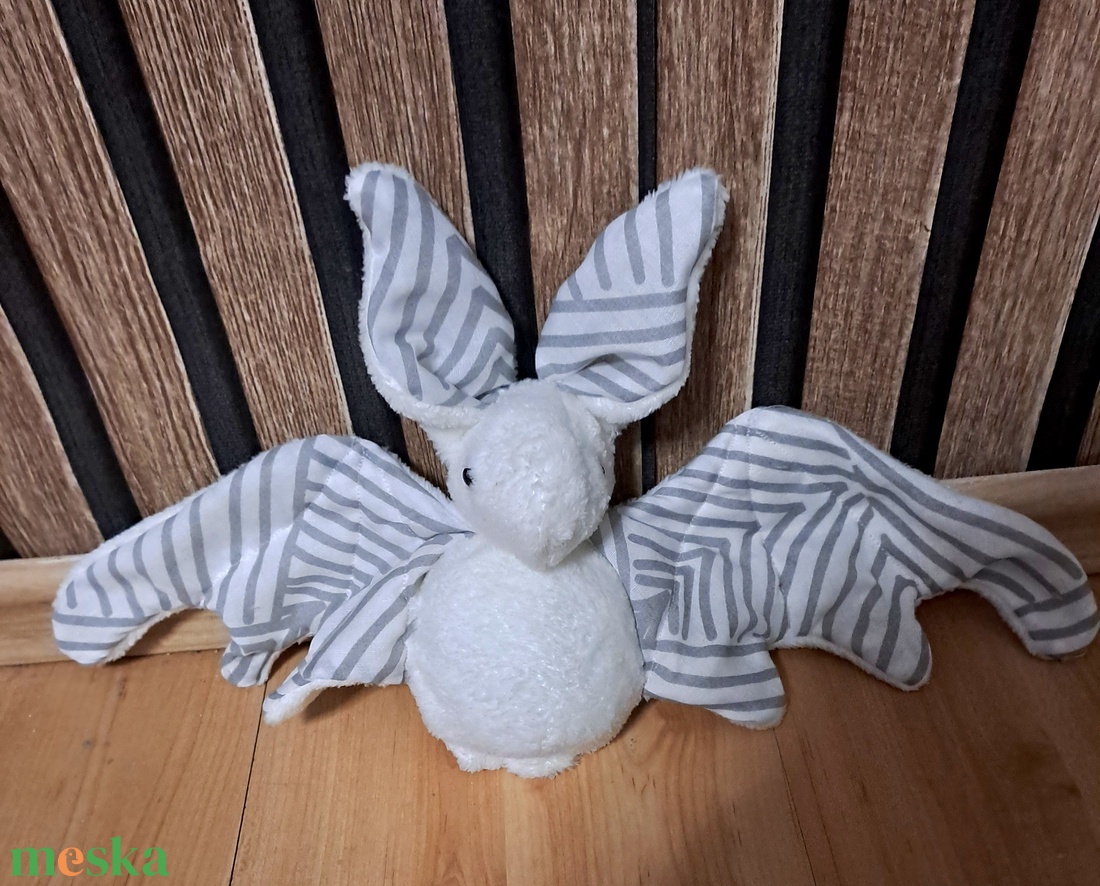 Denevér plüss - játék & sport - plüssállat & játékfigura - más figura - Meska.hu