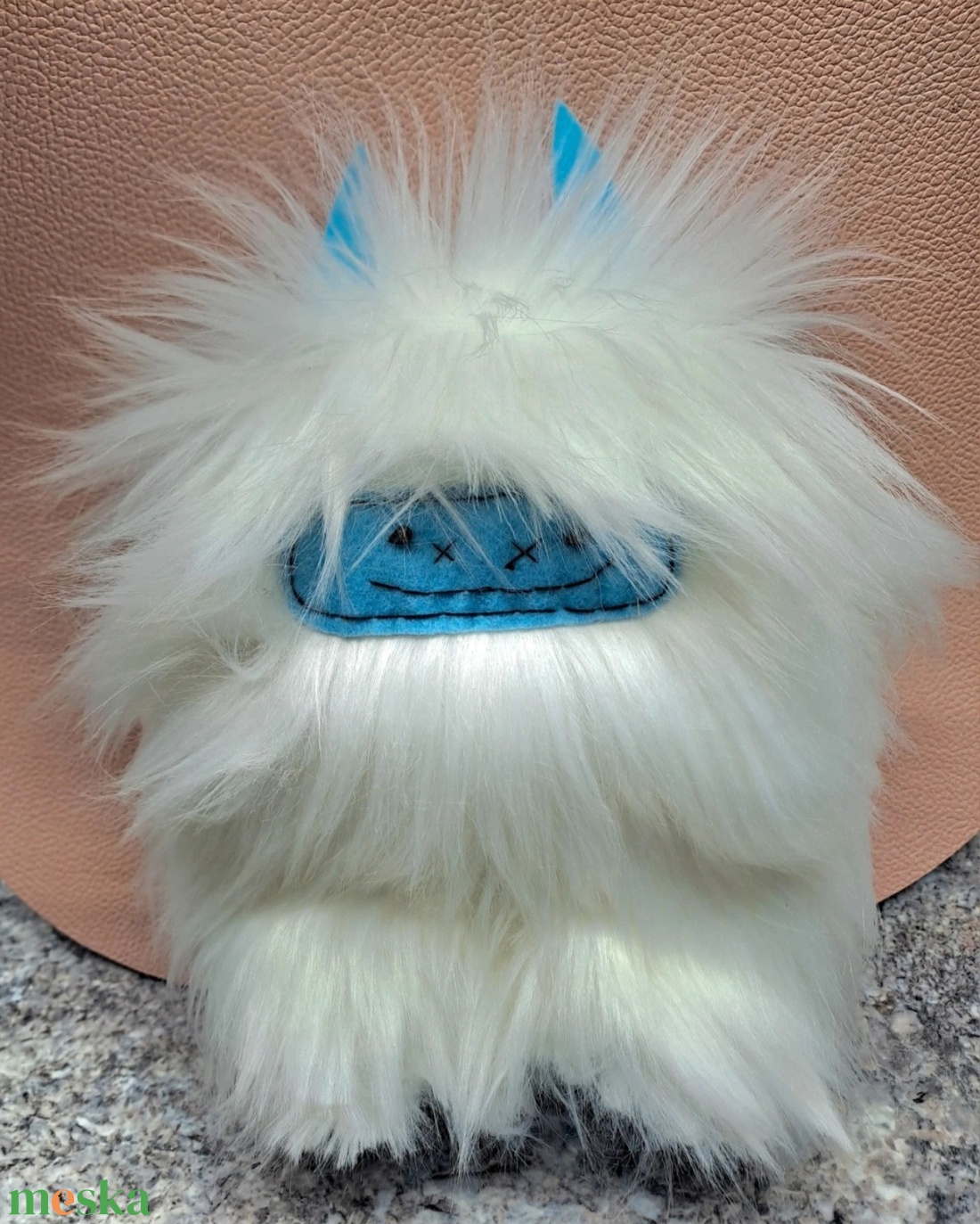 Yeti plüss - játék & sport - plüssállat & játékfigura - más figura - Meska.hu