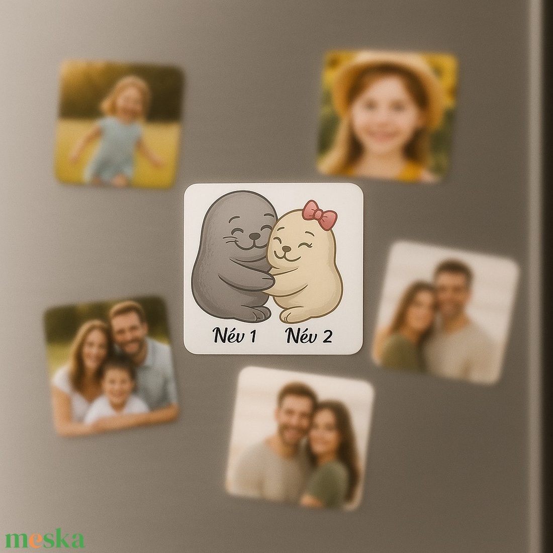 Páros neves hűtőmágnes � Ölelésben (5�5 cm) � egyedi ajándék - otthon & életmód - konyhafelszerelés, tálalás - konyhai dekoráció - hűtőmágnes - Meska.hu