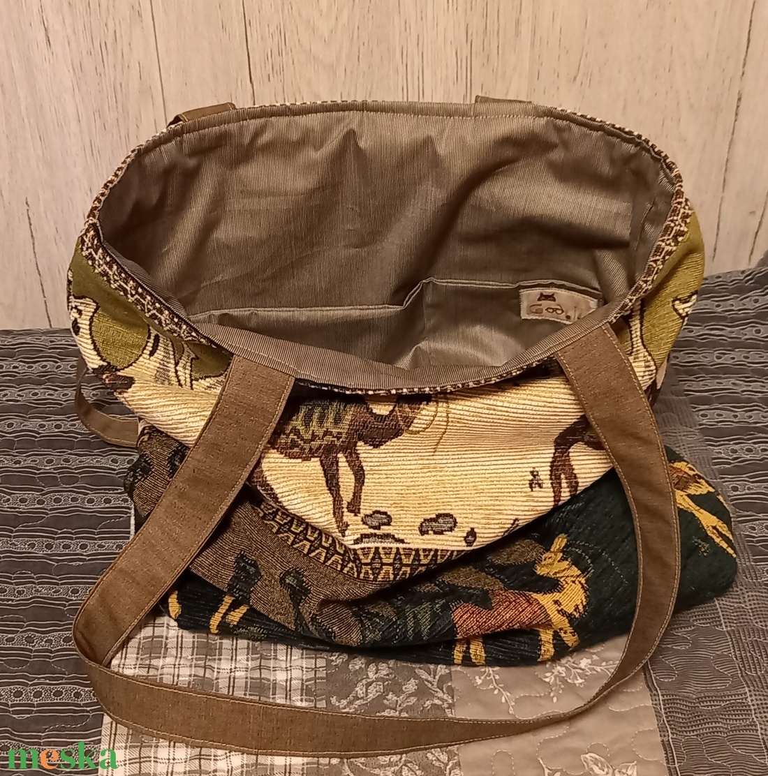 Tevekaraván :) szatyor, vászontáska, ökotáska - táska & tok - bevásárlás & shopper táska - shopper, textiltáska, szatyor - Meska.hu Tevekaraván :) szatyor, vászontáska, ökotáska - táska & tok - bevásárlás & shopper táska - shopper, textiltáska, szatyor - Meska.hu
