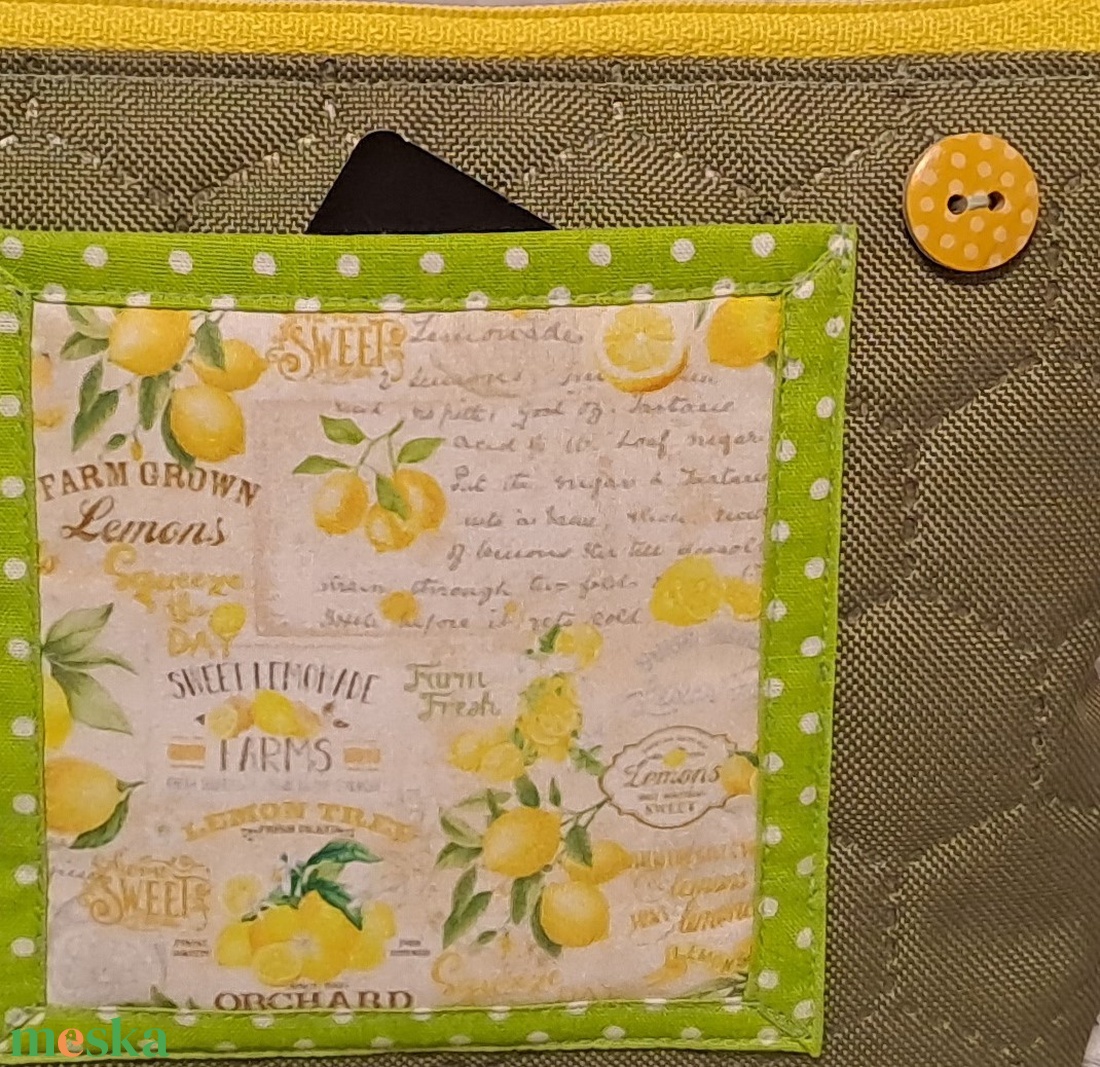 Limonádé :) neszesszer/sminktáska/irattartó - táska & tok - neszesszer - Meska.hu Limonádé :) neszesszer/sminktáska/irattartó - táska & tok - neszesszer - Meska.hu