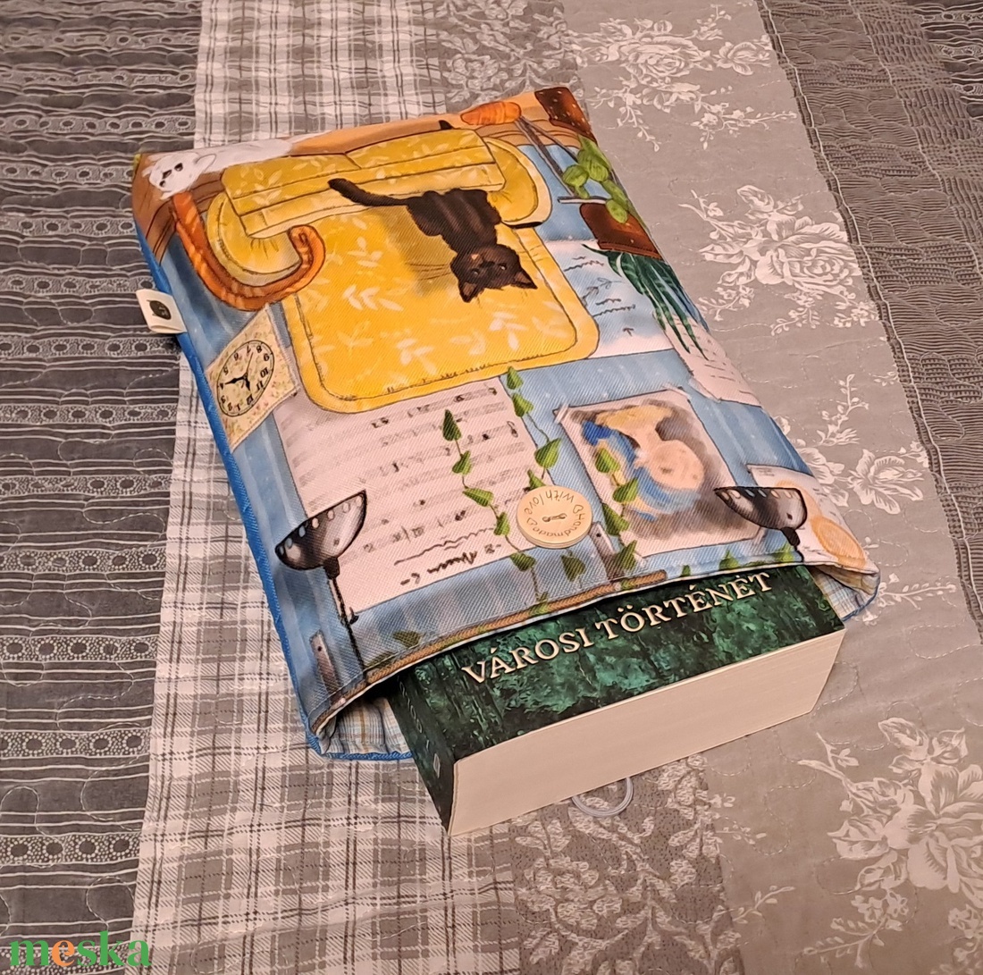 Egy cica, két cica :) könyvtasak, könyvtok, tablet tok - táska & tok - ebook & tablet tok - Meska.hu Egy cica, két cica :) könyvtasak, könyvtok, tablet tok - táska & tok - ebook & tablet tok - Meska.hu