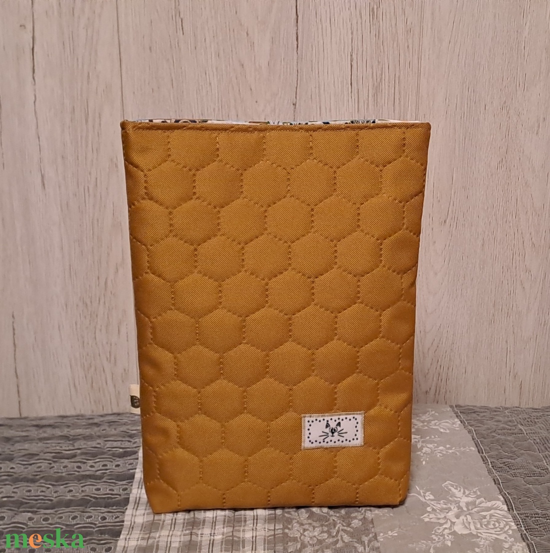 Egy cica, két cica 2.0 :) könyvtasak, könyvtok, tablet tok - táska & tok - ebook & tablet tok - Meska.hu Egy cica, két cica 2.0 :) könyvtasak, könyvtok, tablet tok - táska & tok - ebook & tablet tok - Meska.hu