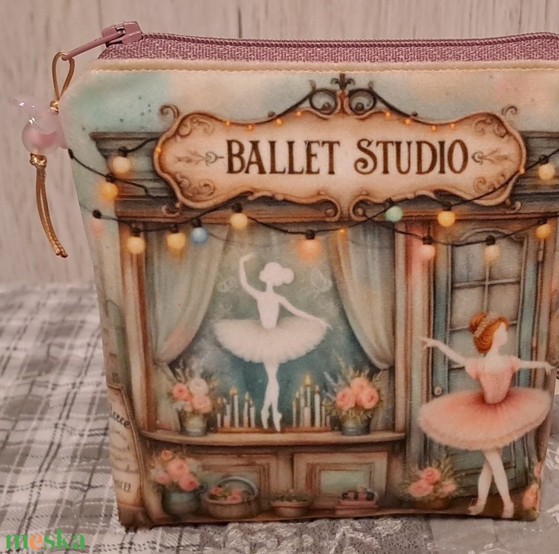 Ballet stúdió :) neszesszer/sminktáska/betéttartó - táska & tok - neszesszer - Meska.hu Ballet stúdió :) neszesszer/sminktáska/betéttartó - táska & tok - neszesszer - Meska.hu