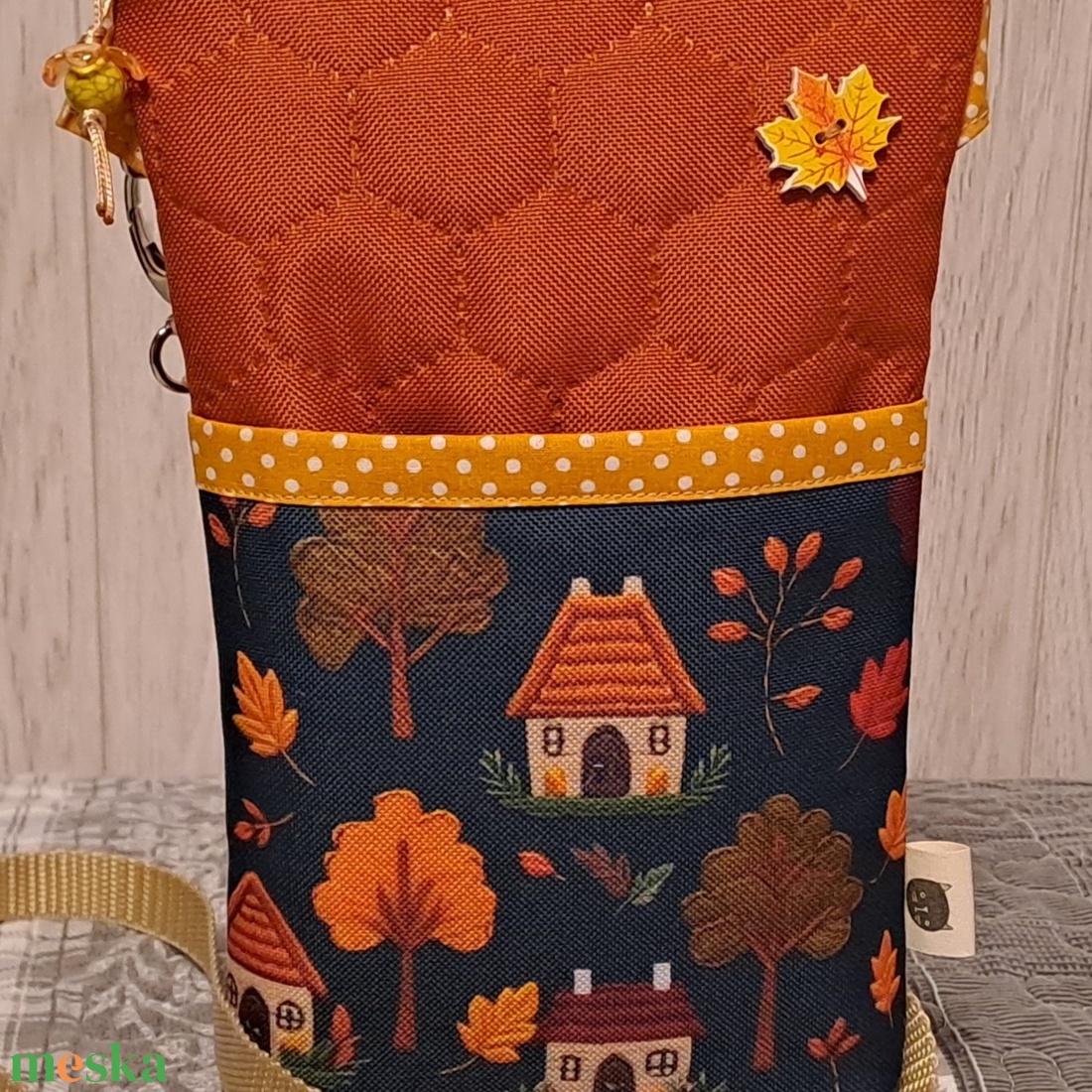 Őszi hangulat :) vizhatlan kistáska/mobiltartó/övtáska - táska & tok - kézitáska & válltáska - vállon átvethető táska - Meska.hu