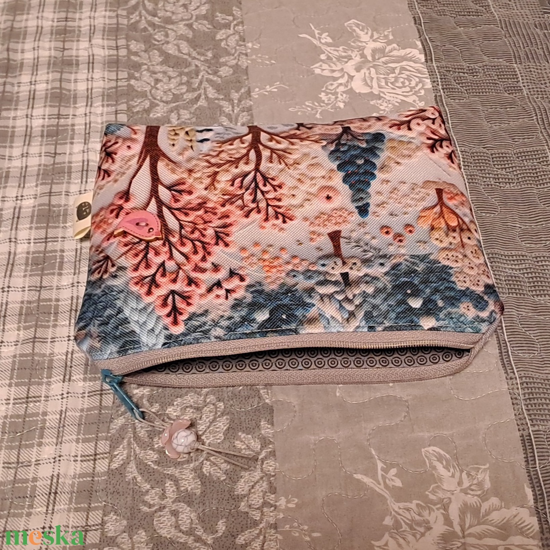 Hímzett táj :) neszesszer/sminktáska/irattartó - táska & tok - neszesszer - Meska.hu