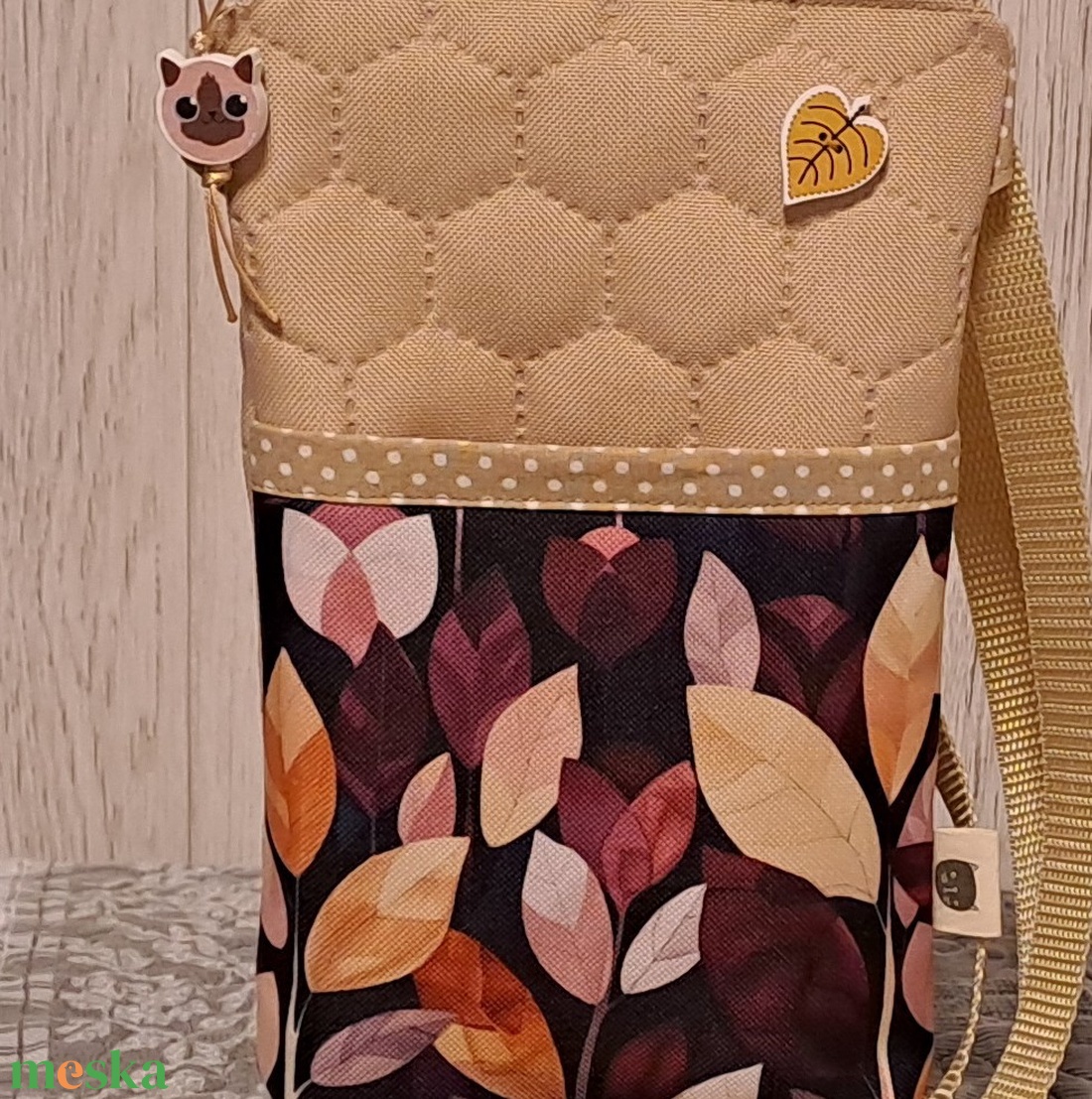 Színes levelek :) kistáska/mobiltartó/övtáska - táska & tok - kézitáska & válltáska - vállon átvethető táska - Meska.hu