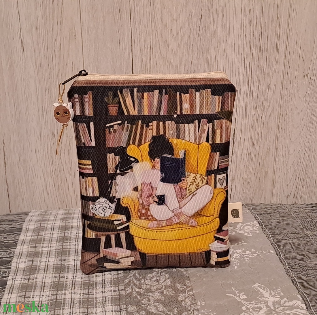 Egy jó könyv :) e-book/notesz tok - táska & tok - ebook & tablet tok - Meska.hu