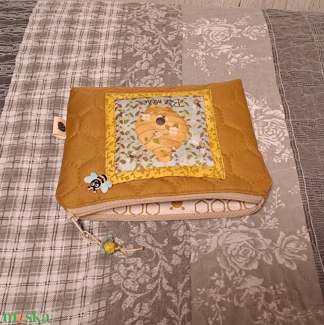 Bee mine :) neszesszer/sminktáska/irattartó - táska & tok - neszesszer - Meska.hu