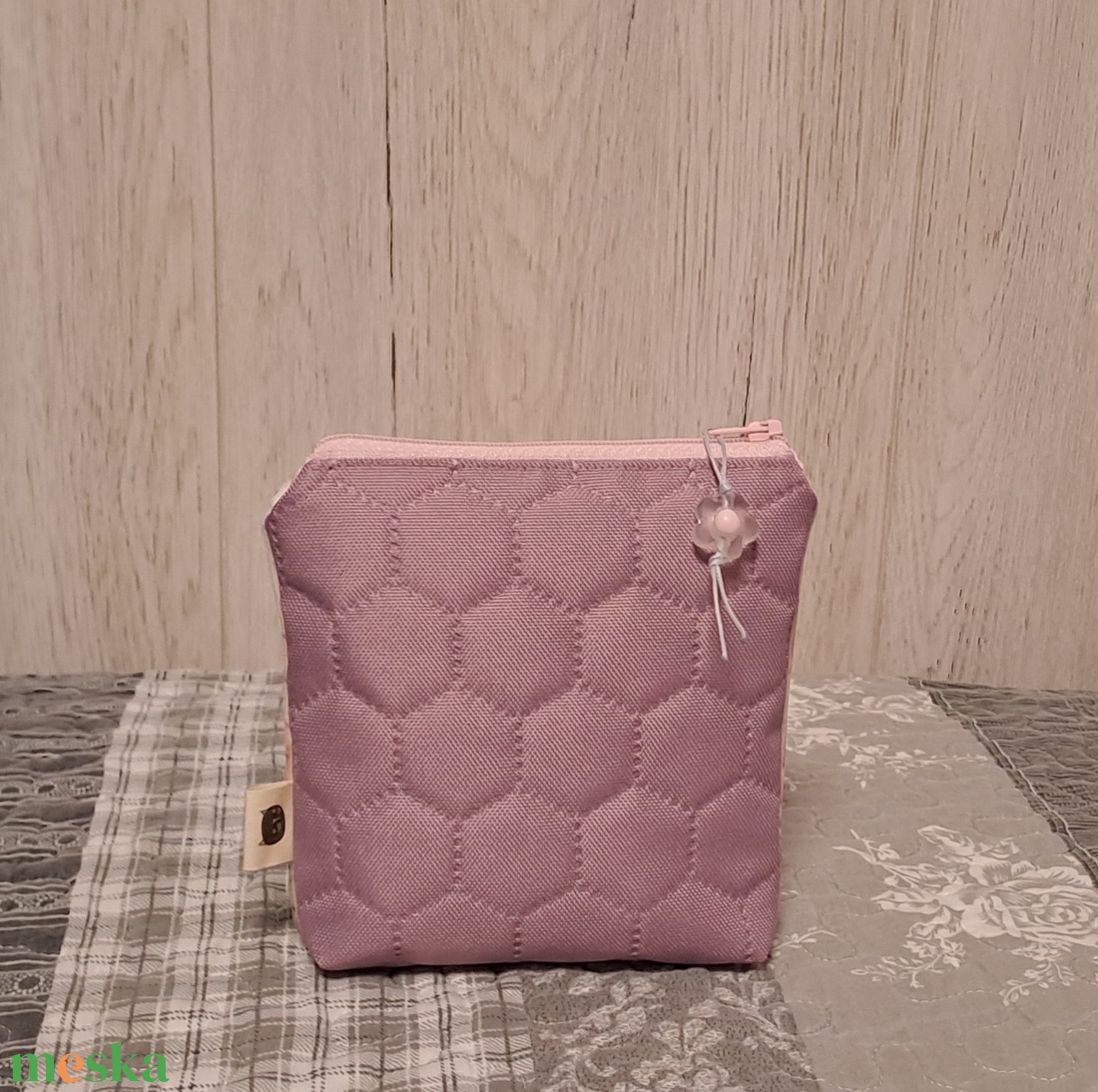 Nyuszik :) neszesszer/sminktáska/betéttartó - táska & tok - neszesszer - Meska.hu