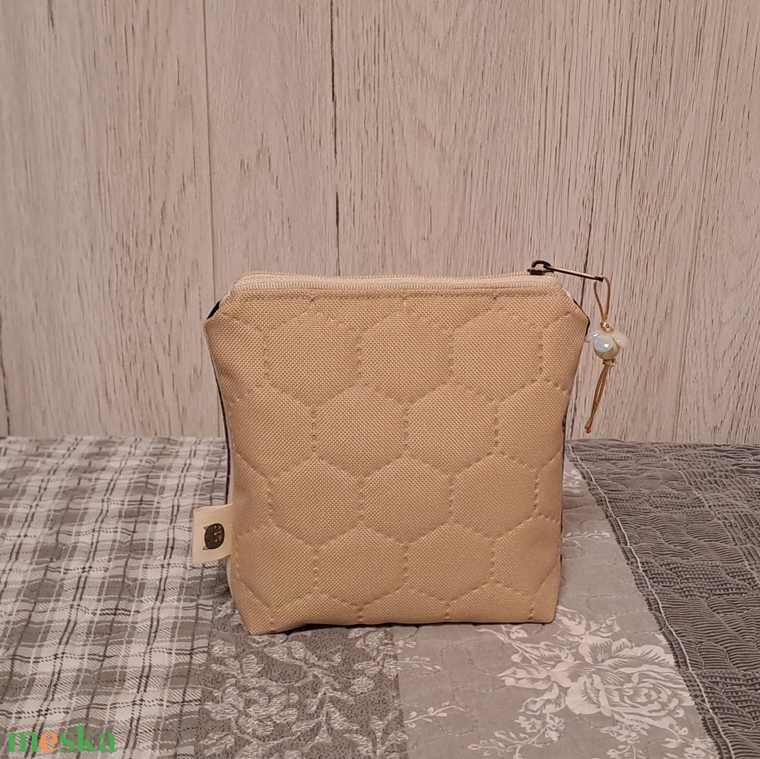 Barátok :) neszesszer/sminktáska/betéttartó - táska & tok - neszesszer - Meska.hu