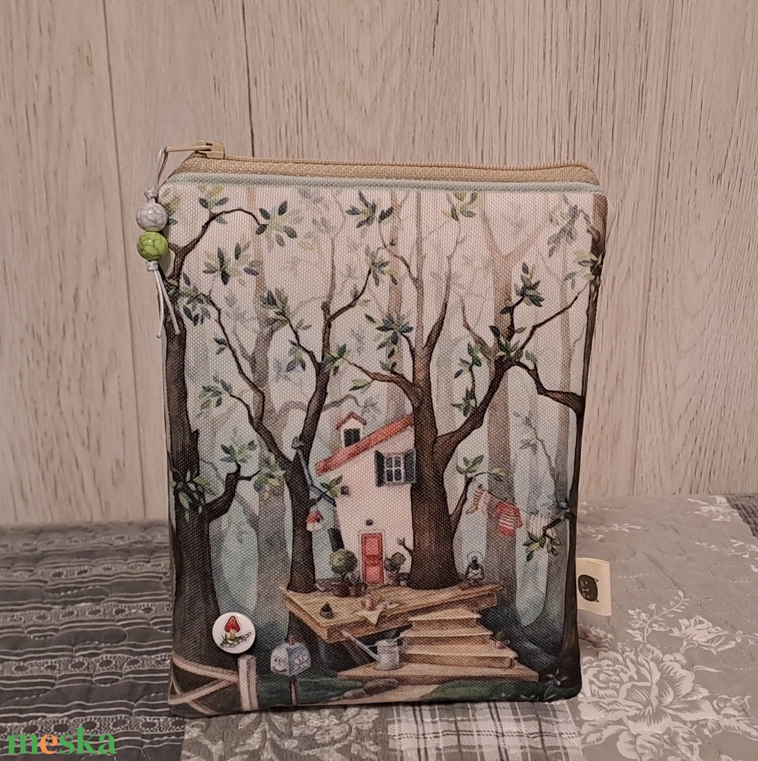 Erdő mélyén házikó :) e-book/notesz tok - táska & tok - ebook & tablet tok - Meska.hu