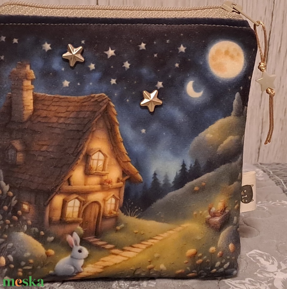 Házikó nyuszival :) neszesszer/sminktáska/betéttartó - táska & tok - neszesszer - Meska.hu
