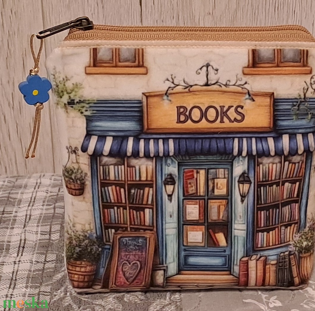 Könyvesbolt :) neszesszer/sminktáska/betéttartó - táska & tok - neszesszer - Meska.hu