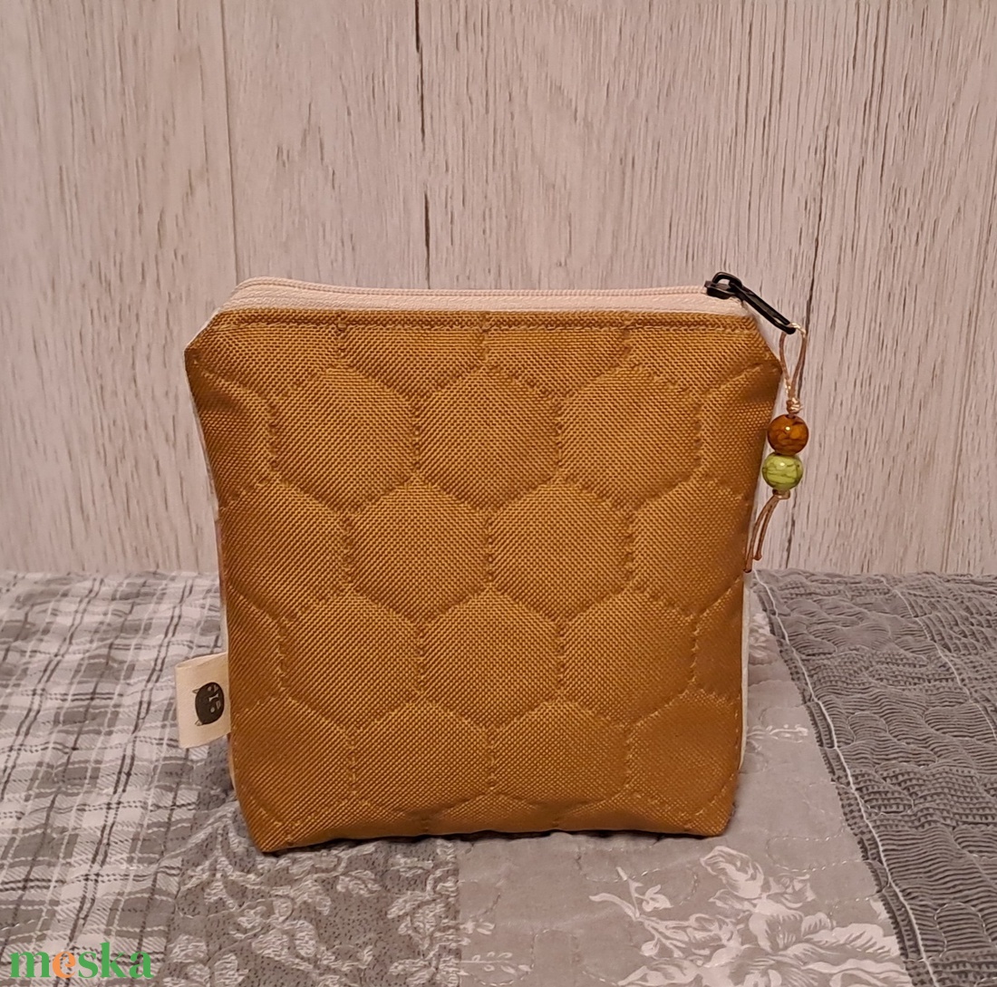 Mókusok :) neszesszer/sminktáska/betéttartó - táska & tok - neszesszer - Meska.hu