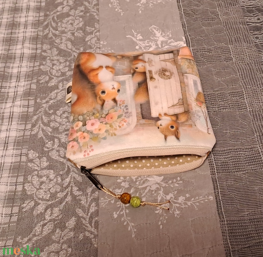 Mókusok :) neszesszer/sminktáska/betéttartó - táska & tok - neszesszer - Meska.hu