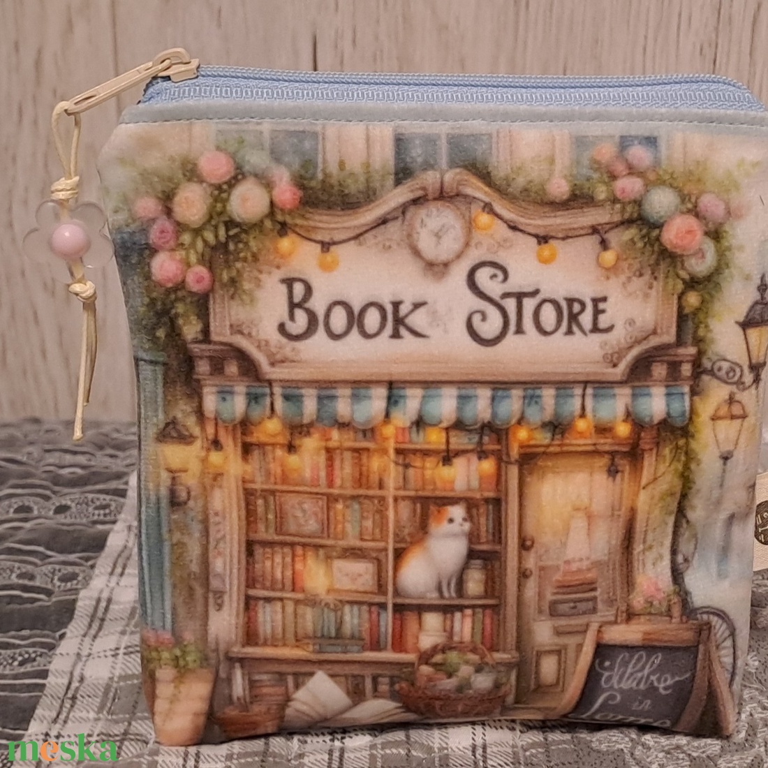 Book store :) neszesszer/sminktáska/betéttartó - táska & tok - neszesszer - Meska.hu