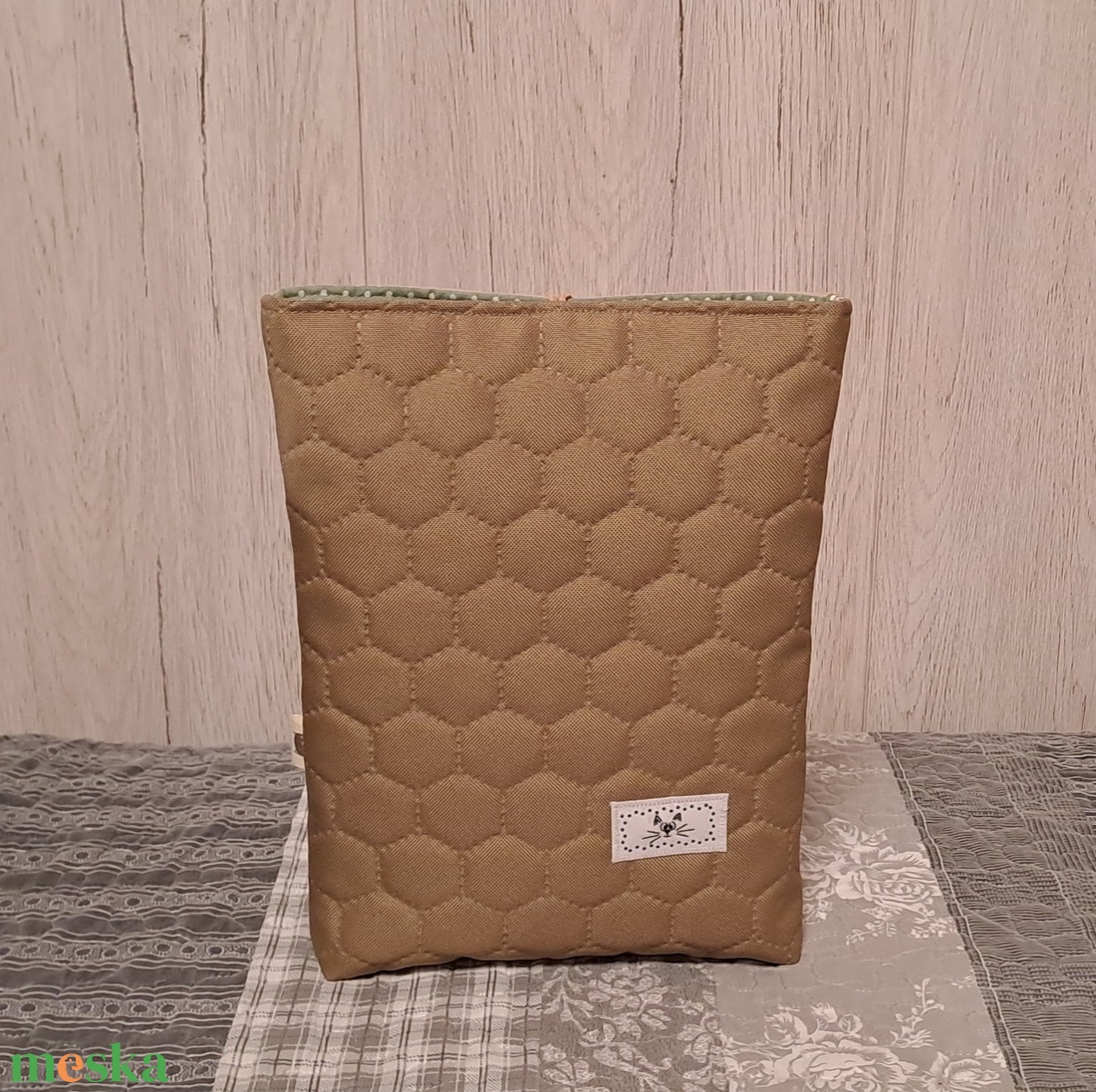 Könyvesbolt :) könyvtasak, könyvtok, tablet tok - táska & tok - ebook & tablet tok - Meska.hu