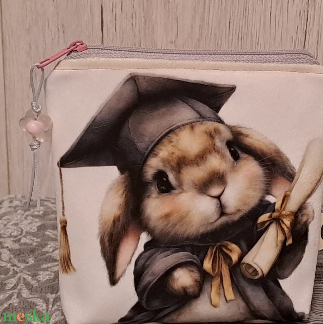 Ballagás nyuszi módra :) neszesszer/sminktáska/betéttartó - táska & tok - neszesszer - Meska.hu