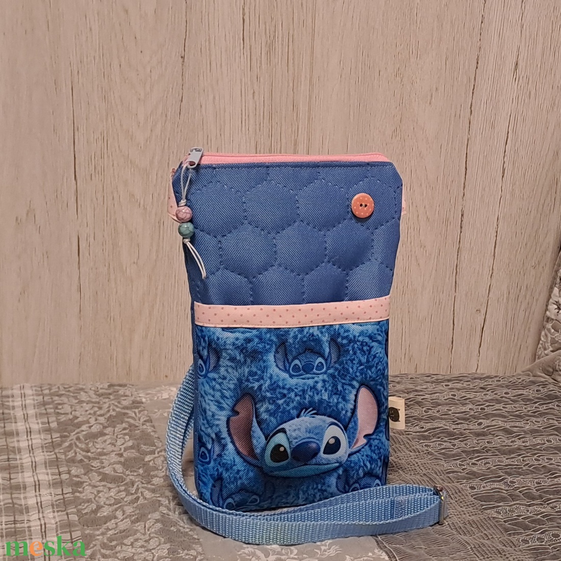 Stitch :) vizhatlan kistáska/mobiltartó/övtáska - táska & tok - kézitáska & válltáska - vállon átvethető táska - Meska.hu