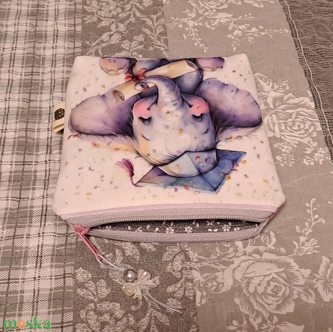 Ballagás elefáni módra :) neszesszer/sminktáska/betéttartó - táska & tok - neszesszer - Meska.hu