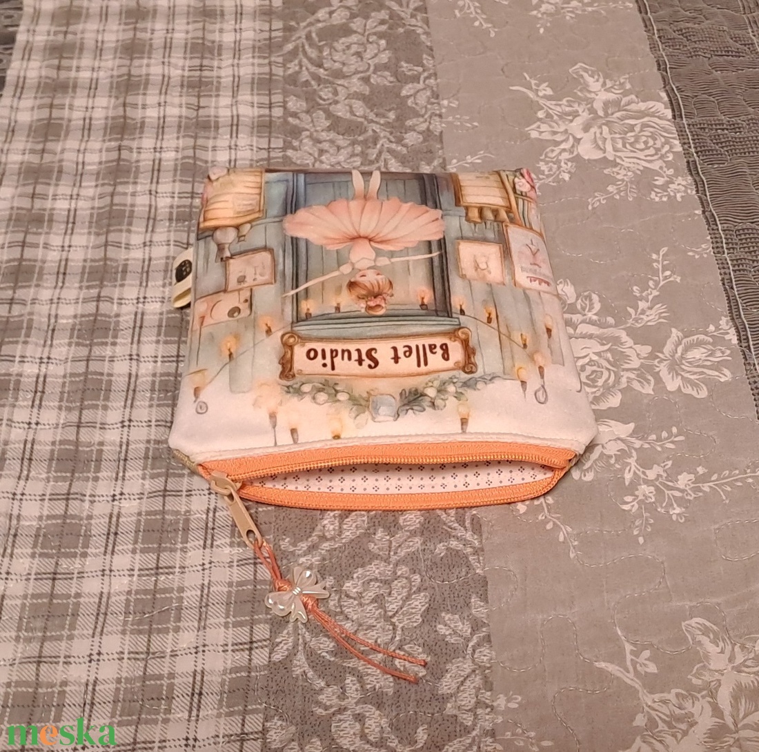 Ballet stúdió :) neszesszer/sminktáska/betéttartó - táska & tok - neszesszer - Meska.hu