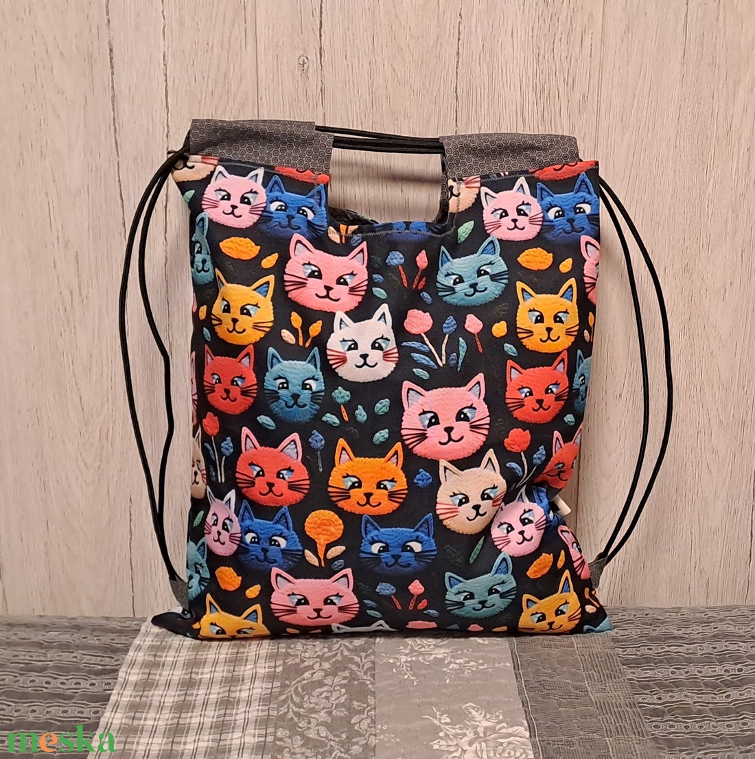 Színes cicafejek :) - hátiszatyor, tornazsák, gymbag - táska & tok - hátizsák - tornazsák, gymbag - Meska.hu