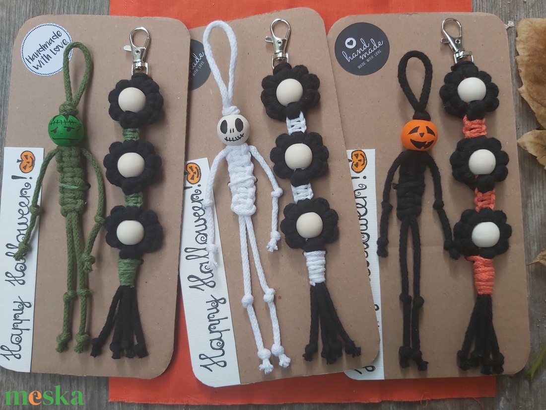 Makramé Halloween szett - táska & tok - kulcstartó & táskadísz - táskadísz - Meska.hu Makramé Halloween szett - táska & tok - kulcstartó & táskadísz - táskadísz - Meska.hu