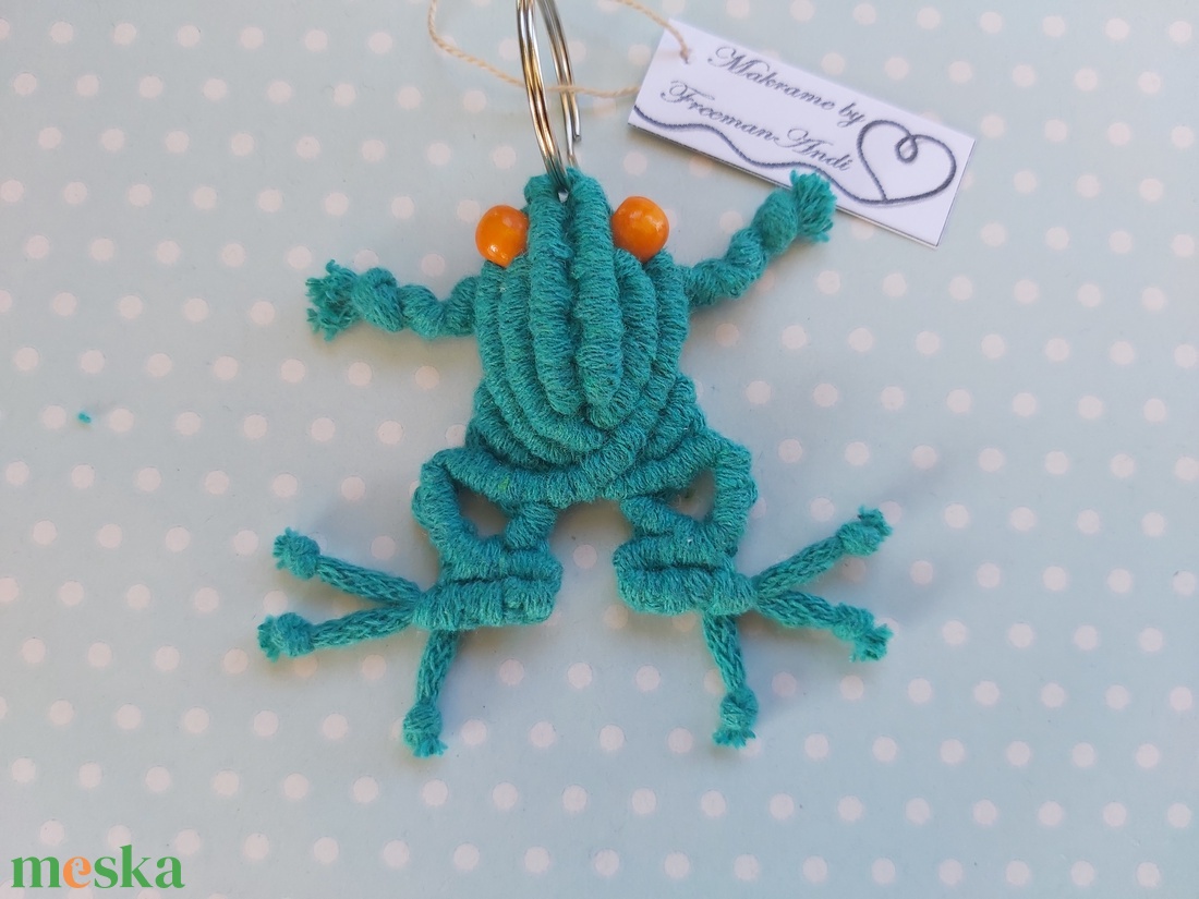 Békás makramé kulcstartó vagy táskadísz - táska & tok - kulcstartó & táskadísz - táskadísz - Meska.hu