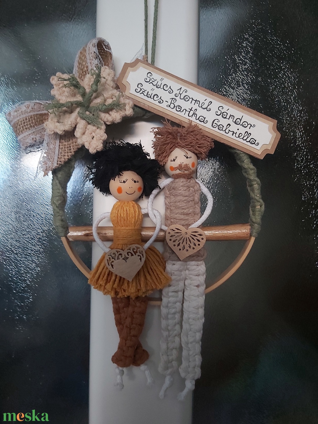 Ajtónévtábla makramé figurákkal - otthon & életmód - dekoráció - ajtó- és ablak dekoráció - ajtótábla - Meska.hu