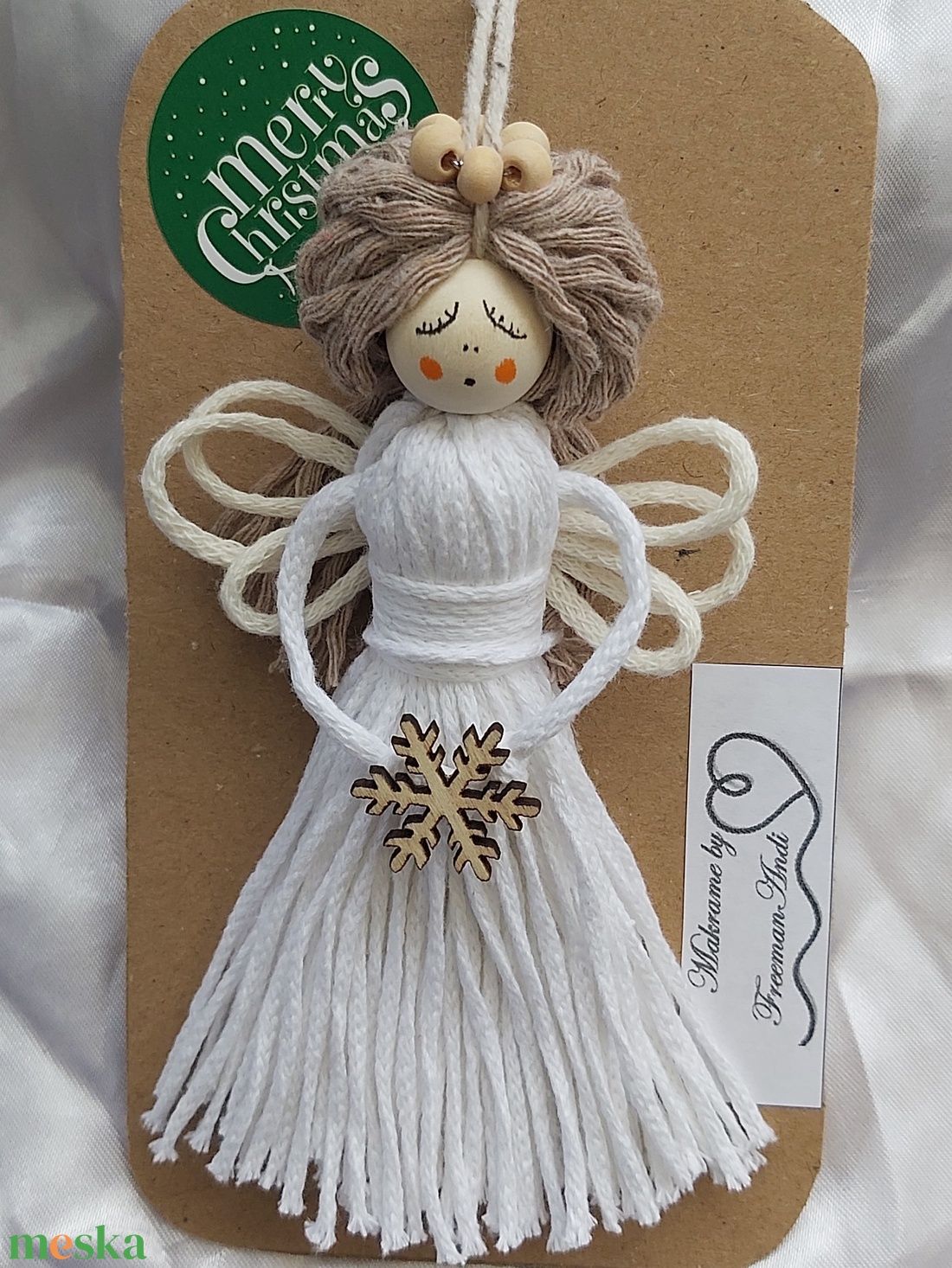 Makramé angyalka, karácsonyfadísz - karácsony - karácsonyi lakásdekoráció - karácsonyfadíszek - Meska.hu